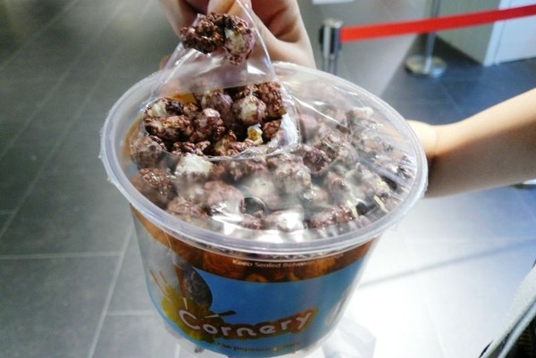 新加坡美食-彩虹爆米花