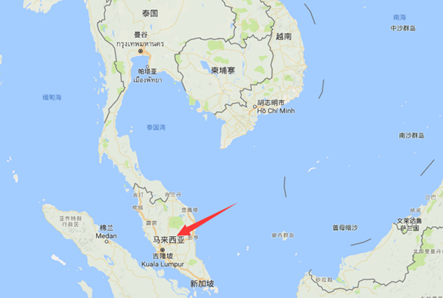 马六甲海峡,北部衔接东南亚佛教古国--泰国,南部与新加坡隔着柔佛海峡