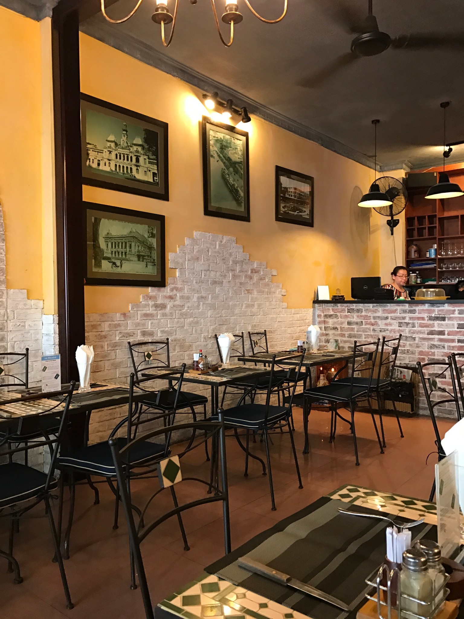 胡志明市美食-La Nicoise