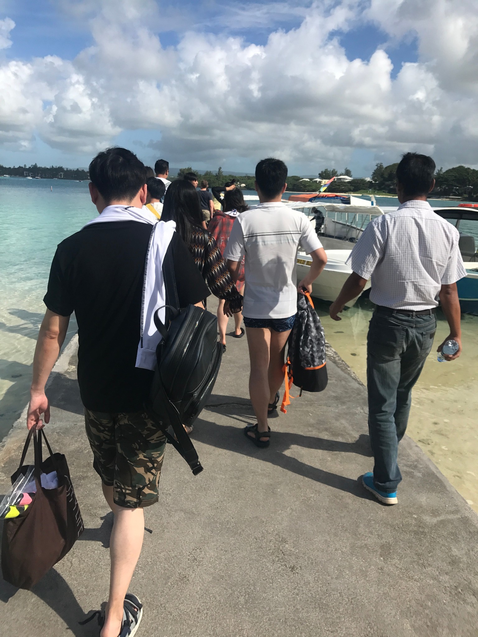 潜派旅行