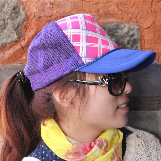 爱牛仔裤的小黑妞