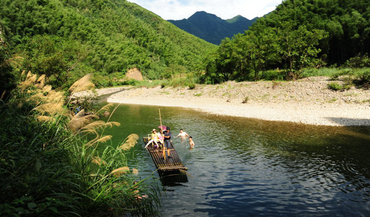 安徽泾县月亮湾风景区漂流皮划艇竹筏漂流宣城泾县旅游景点预订