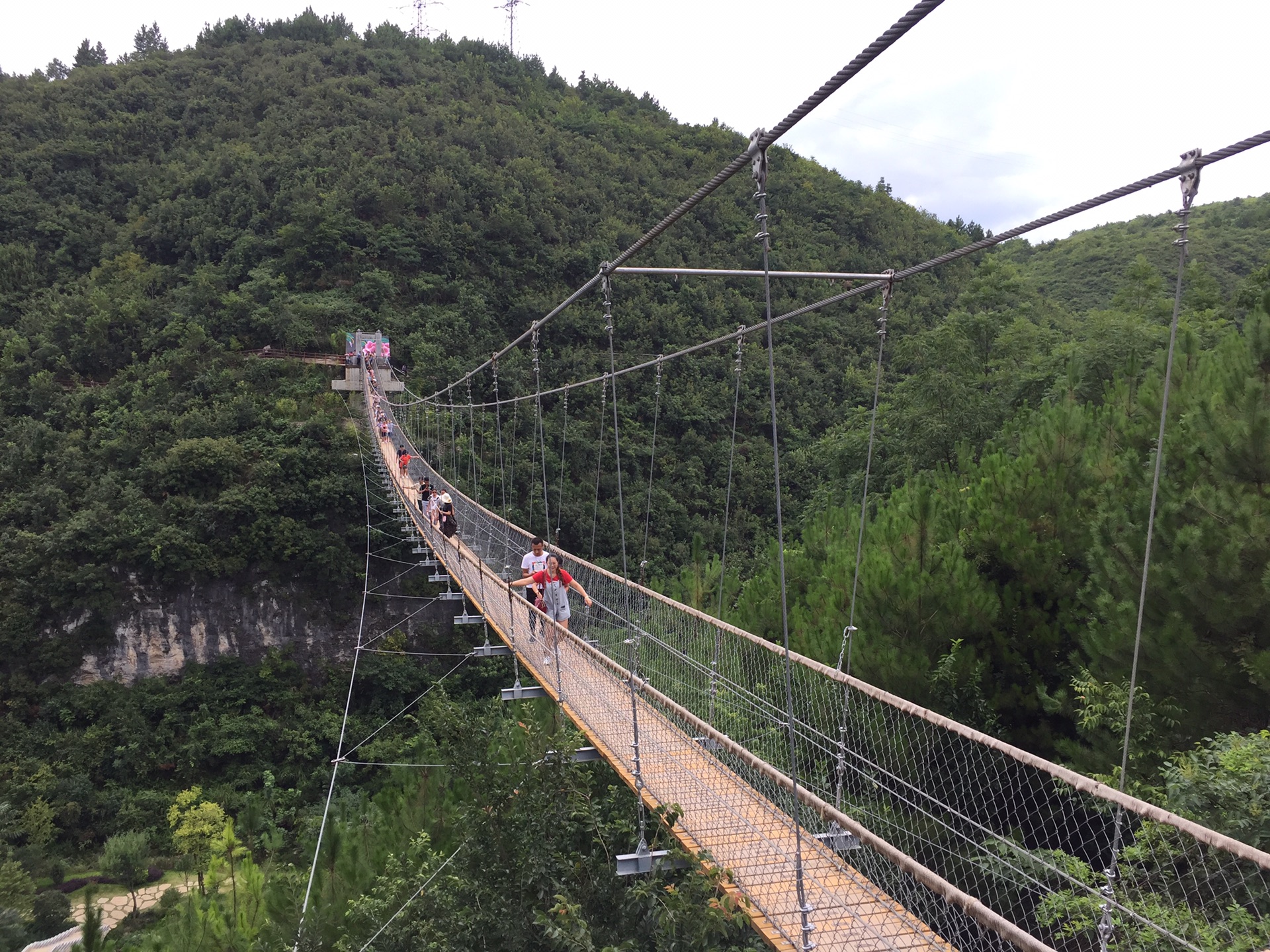 龙里双龙镇巫山峡谷