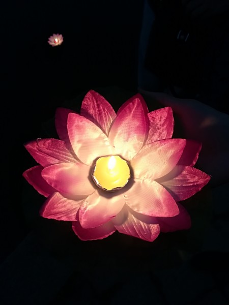 晚上的祝福诗句 wKgBZ1njgbCAB6fcABH63bPxrtg39.jpeg?imageView2%2F2%2Fw%2F600%2Fh%2F600%2Fq%2F90