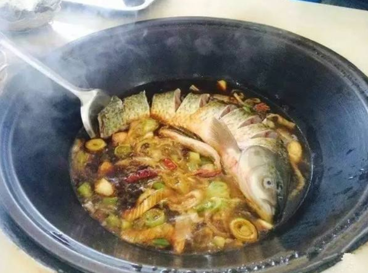 漠河美食-大嫂铁锅炖鱼(漠河店)