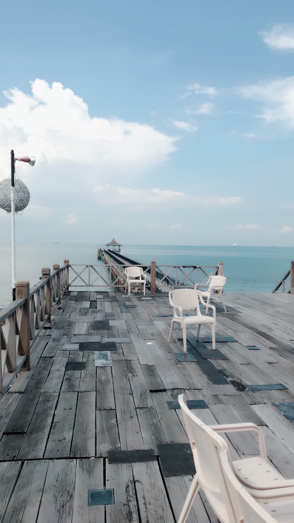 阳光下的盛夏巴淡，海与天的流光飞转_游记
