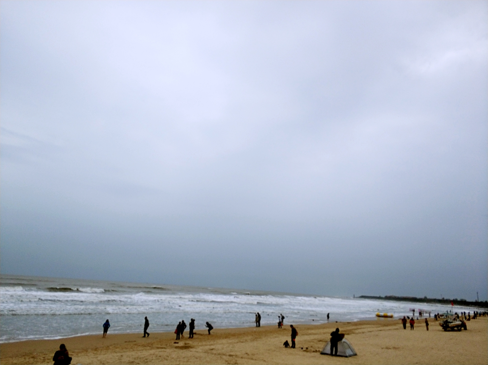 在海边怎么搭土窖_海边风景图片