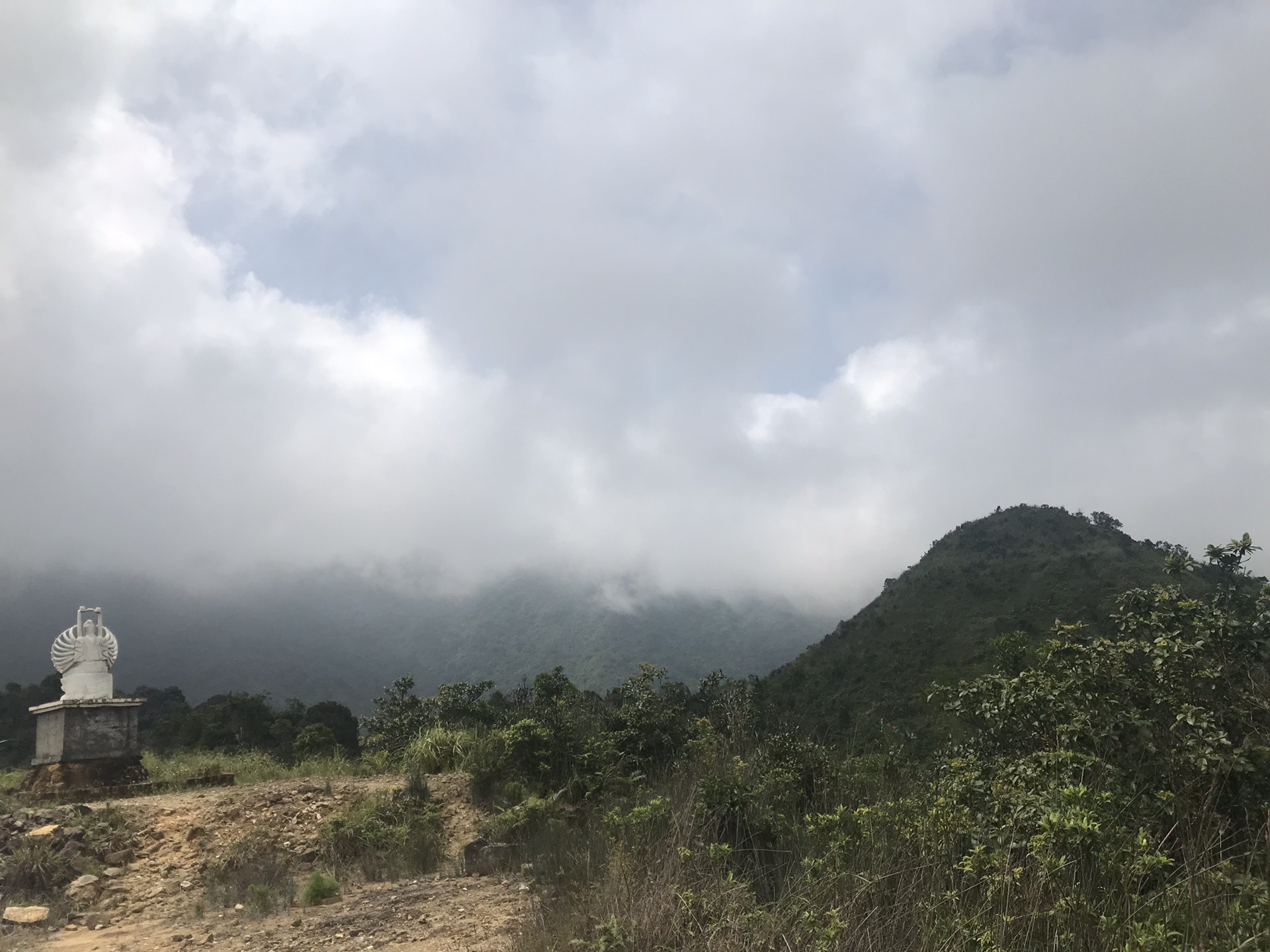 汕尾. 善美---三天两夜佛系自驾游(飞瓦寺,莲花山,新