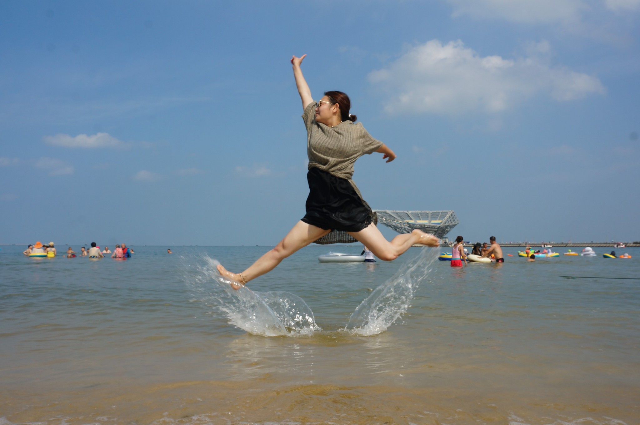 【踏浪白沙湾】2017抓住夏天的尾巴,去海边兜个...