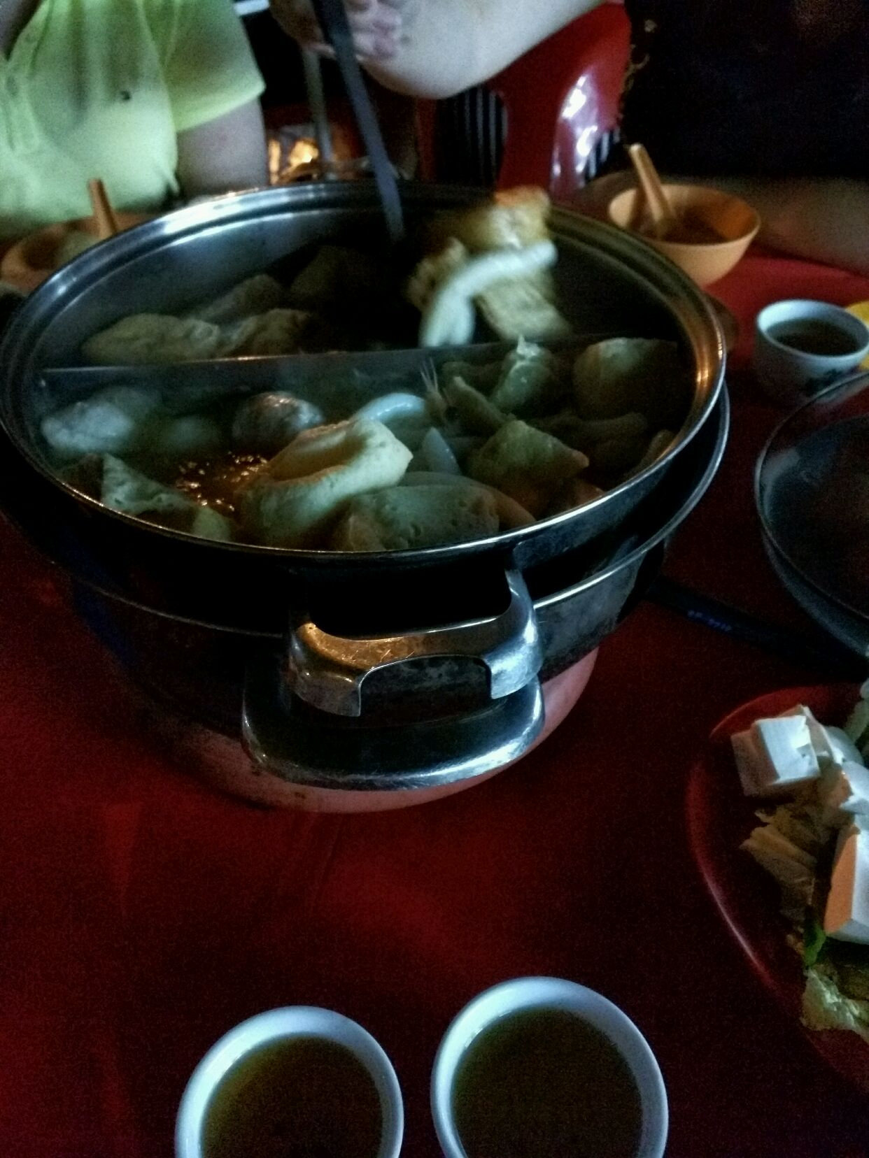 吉隆坡美食-Yi Ji Seafood and Steamboat Restaurant