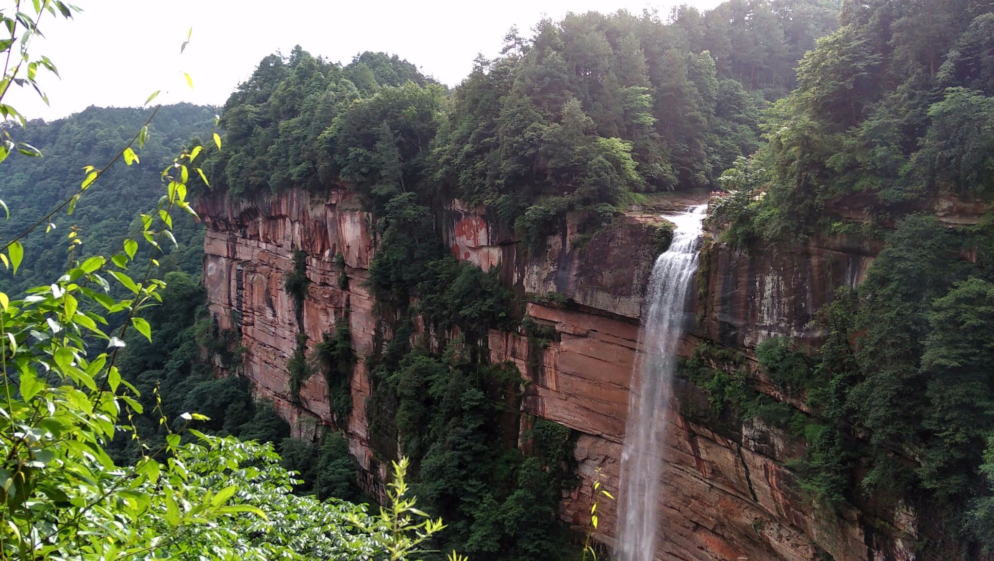 四面山——山水岩壁风光四面