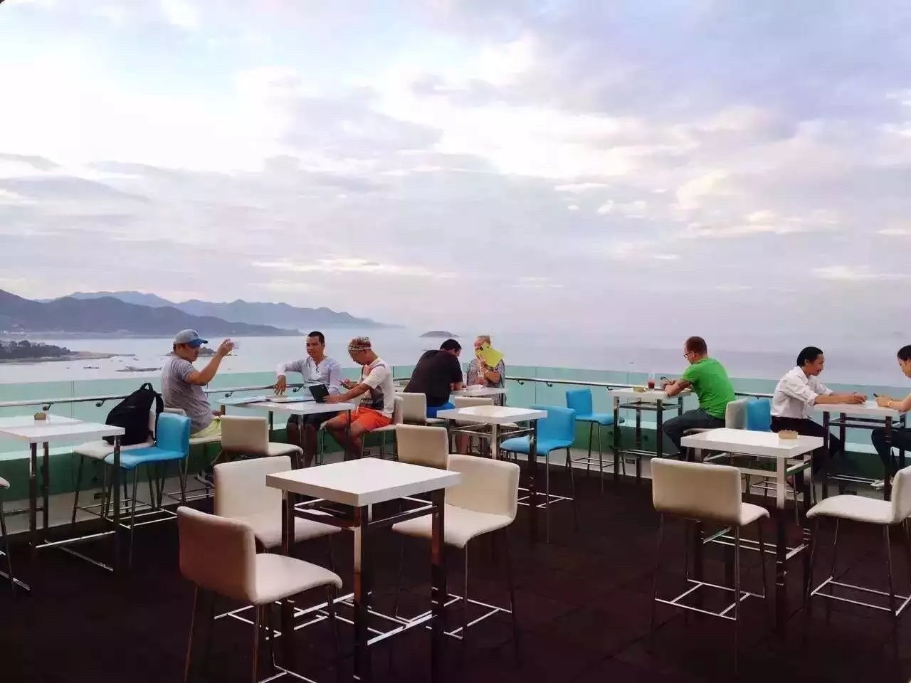 芽庄美食-Eva Lounge at the Sheraton Nha Trang