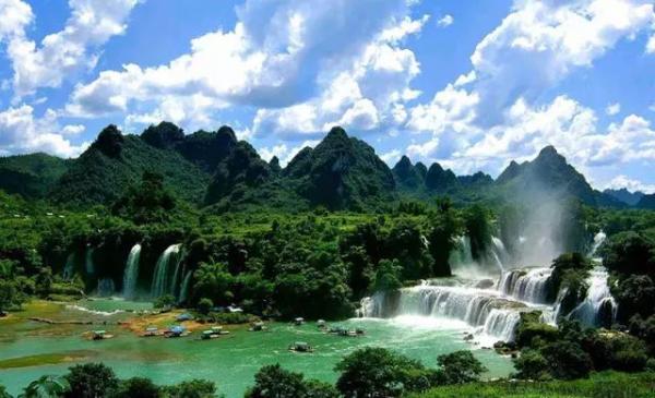 跨国瀑布德天瀑布在哪里 wKgBZ1o3vi-APP5iAADSOBnmdFI72.jpeg?imageView2%2F2%2Fw%2F600%2Fh%2F600%2Fq%2F90