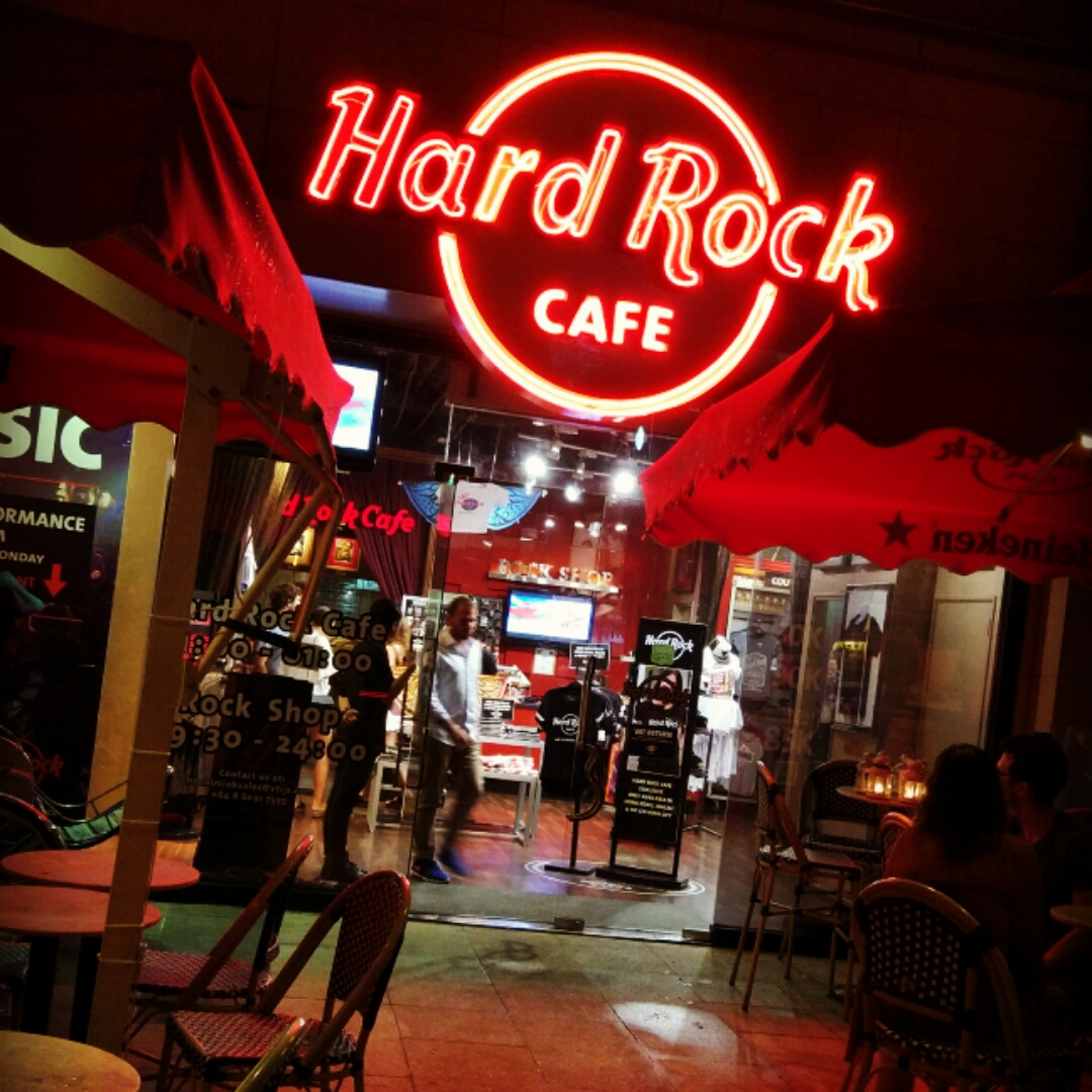 胡志明市美食-Hard Rock Cafe