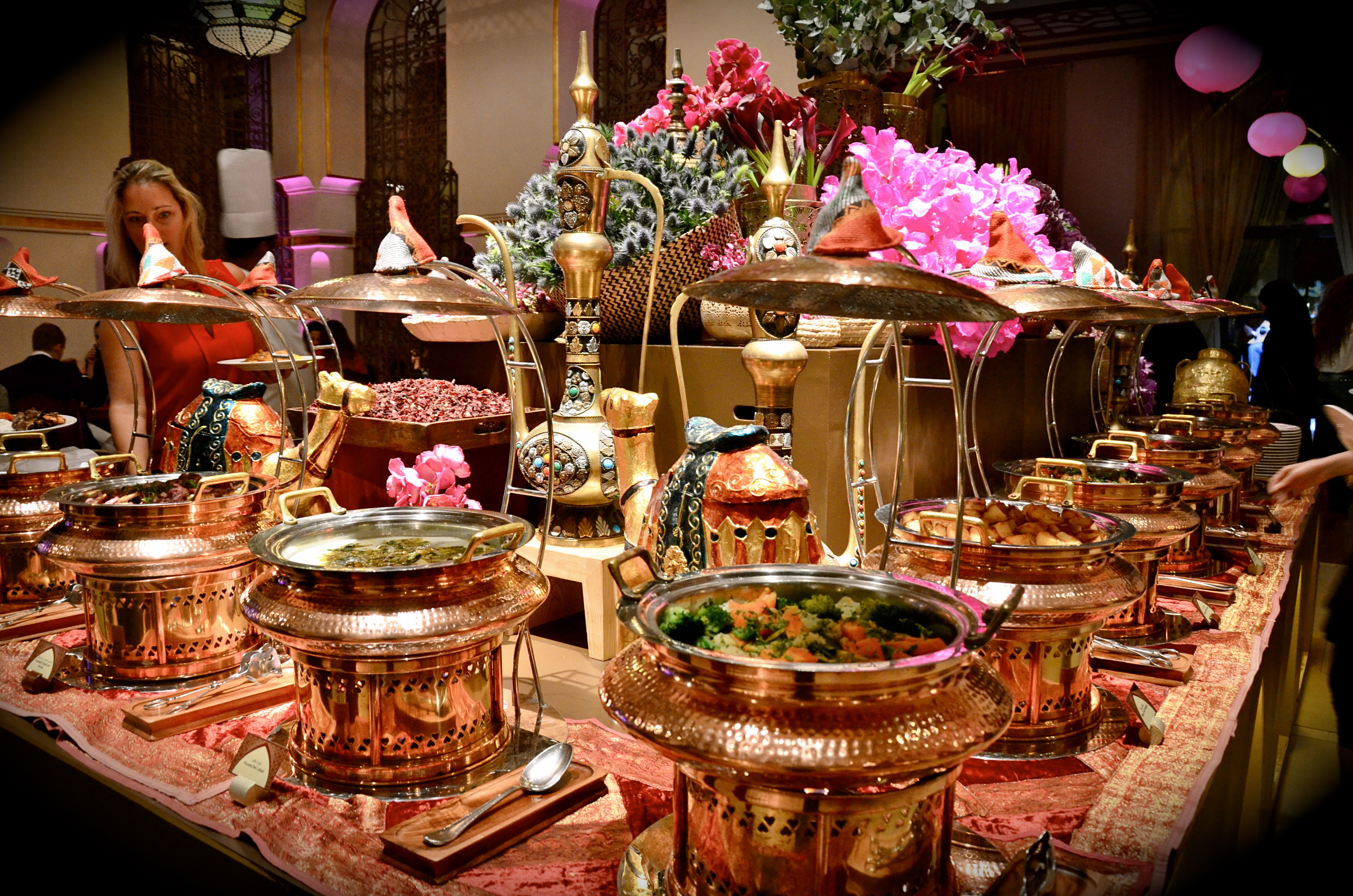 迪拜美食-Downtown Palace酒店Ewaan自助餐厅