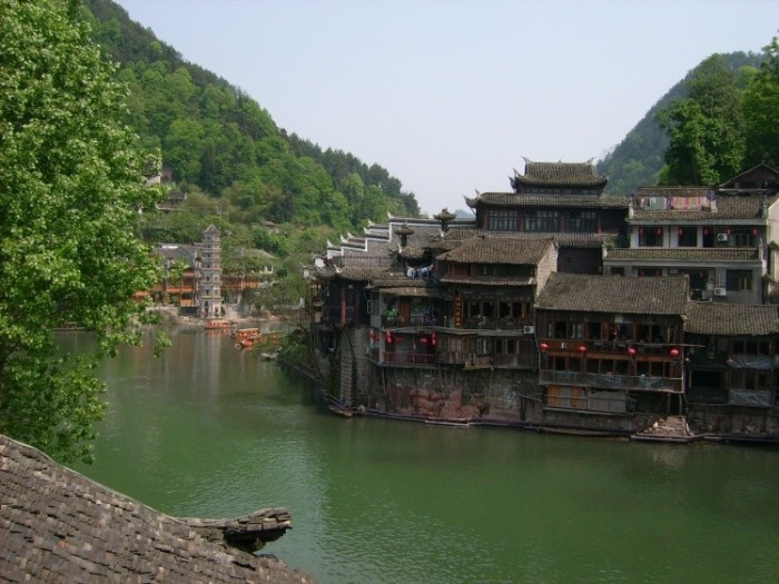 行程路线以及最近天气情况