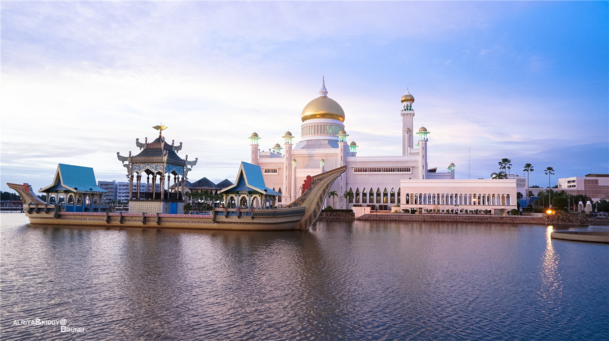 北临南海，婆罗洲上的「文莱」_游记