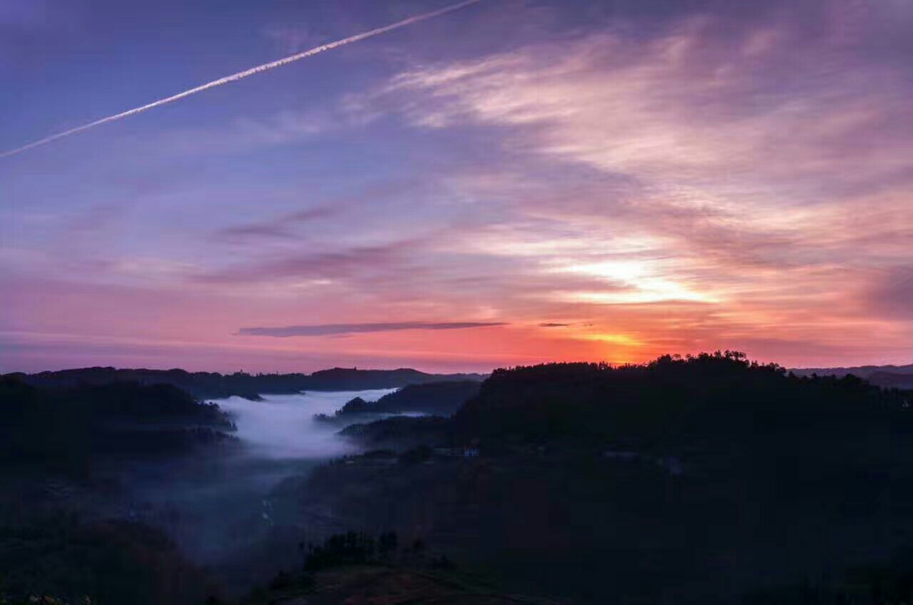 人间仙境骑龙坳