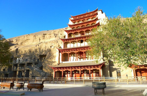 昆仑山玉虚宫真实照片昆仑墟 wKgBEFrcPFGAbHRtAA5hKRJp2rs331.png?imageView2%2F2%2Fw%2F510%2Fh%2F8000%2Fq%2F100