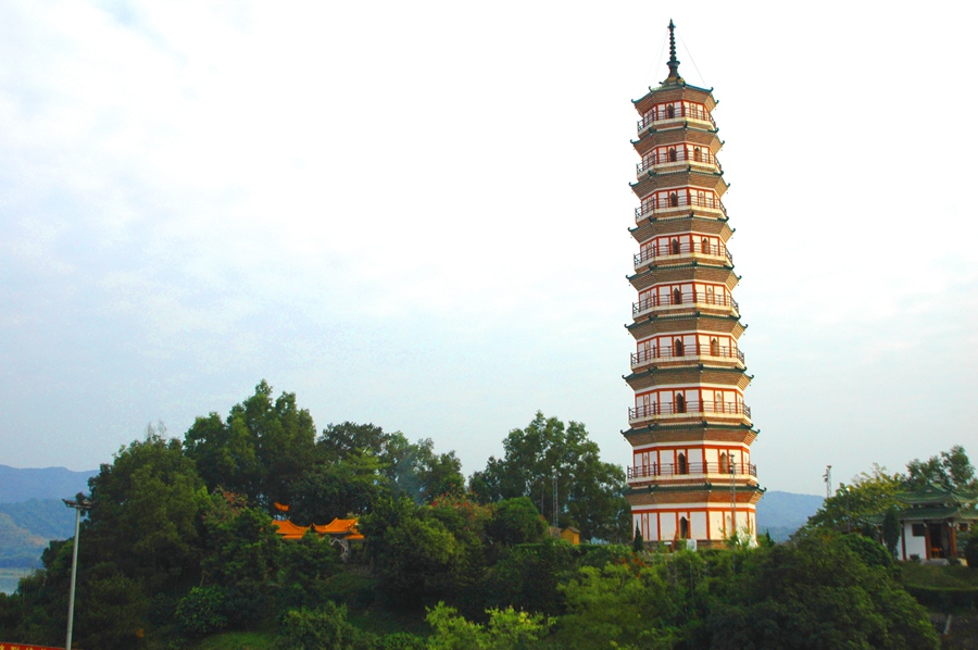 广东景点排名大全_广东臭虫咬人图片大全(3)