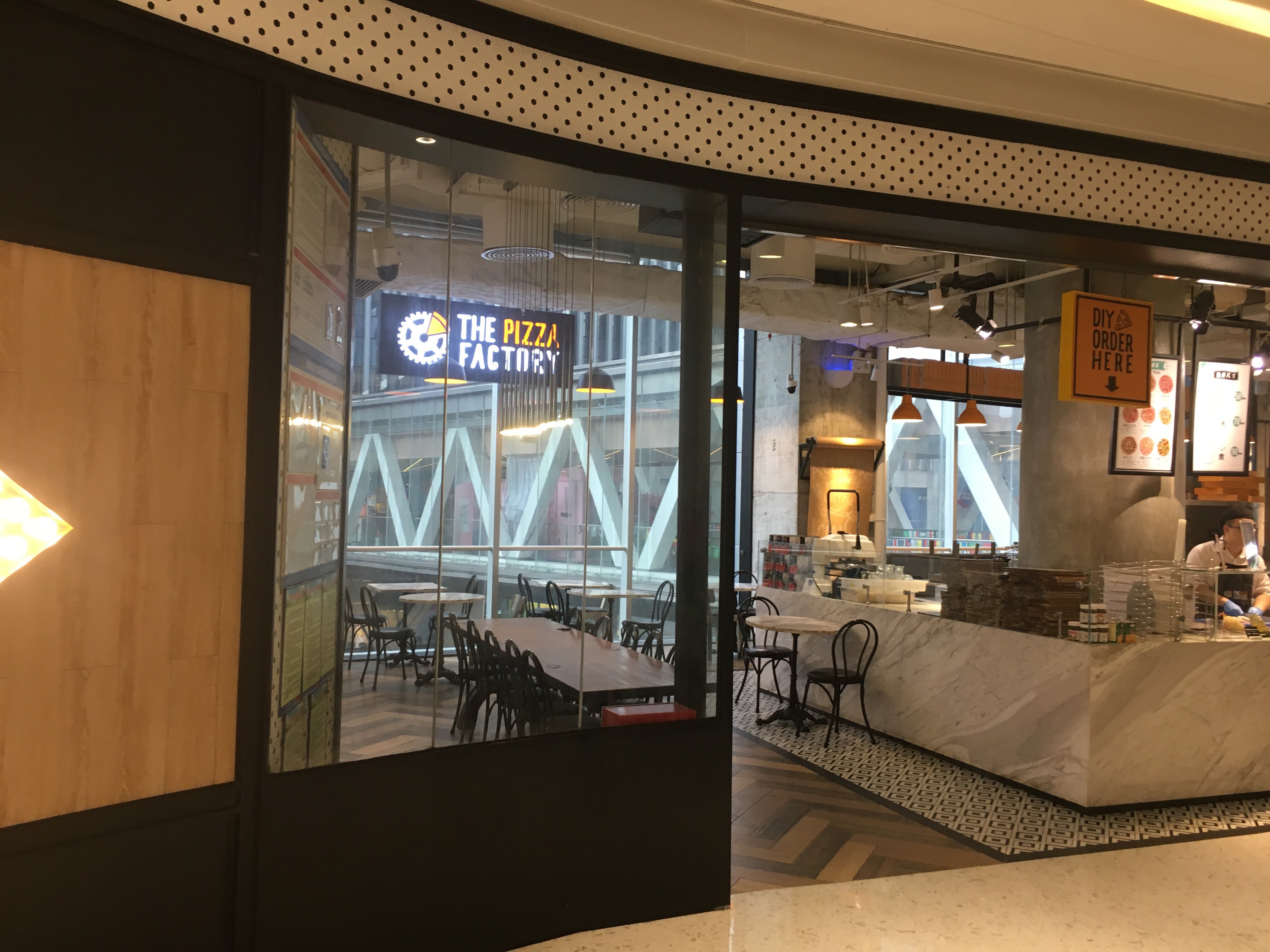 广州美食-ThePizzaFactory 披萨工坊(富力海珠城广场店)