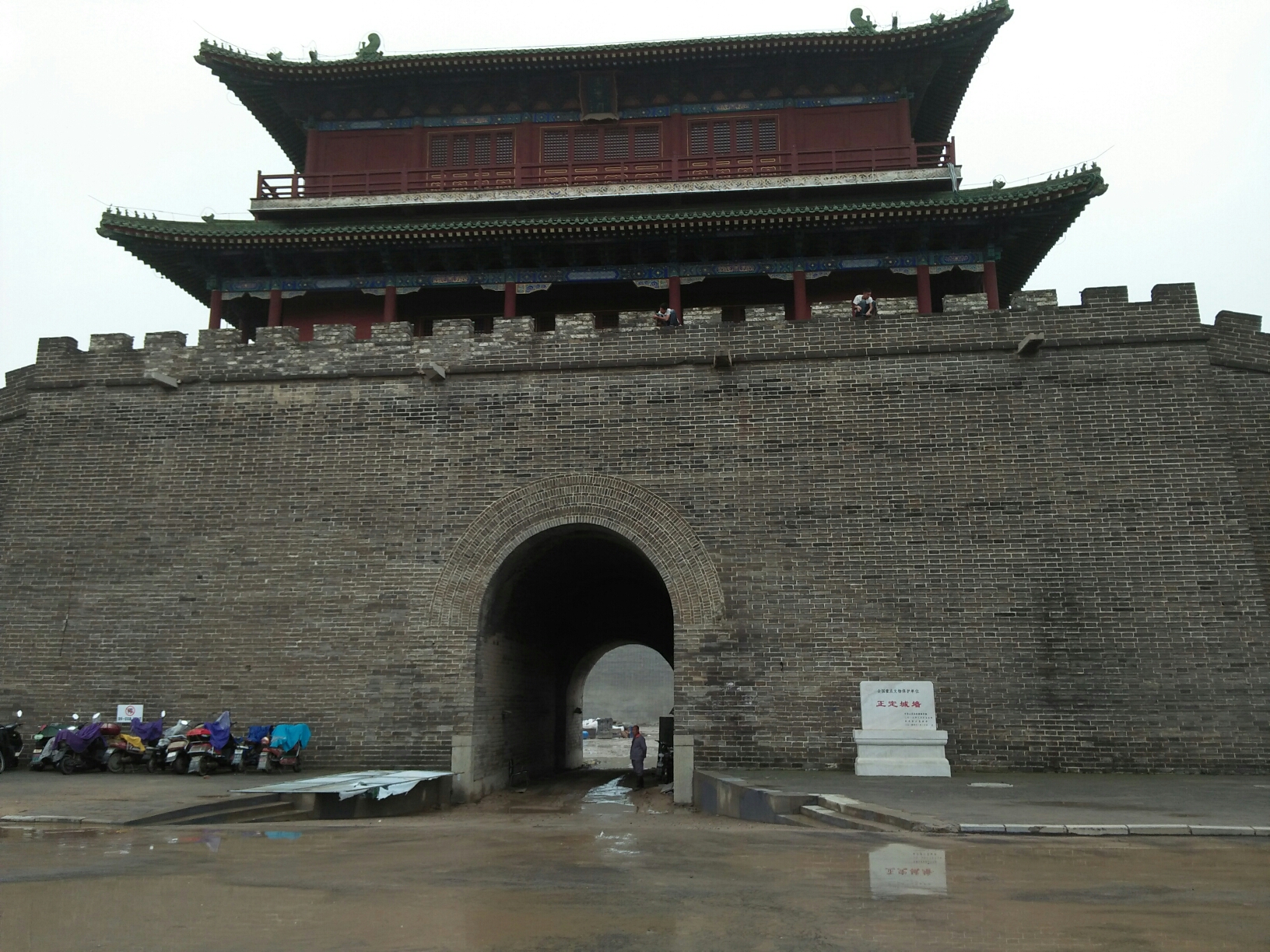 正定游记二雨天环游正定古城四塔阳和楼古城墙县文庙荣国府赵云庙等