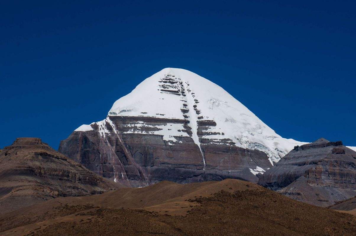 9月底准备冈仁波齐，想知道那边气候 需要带些什么衣物