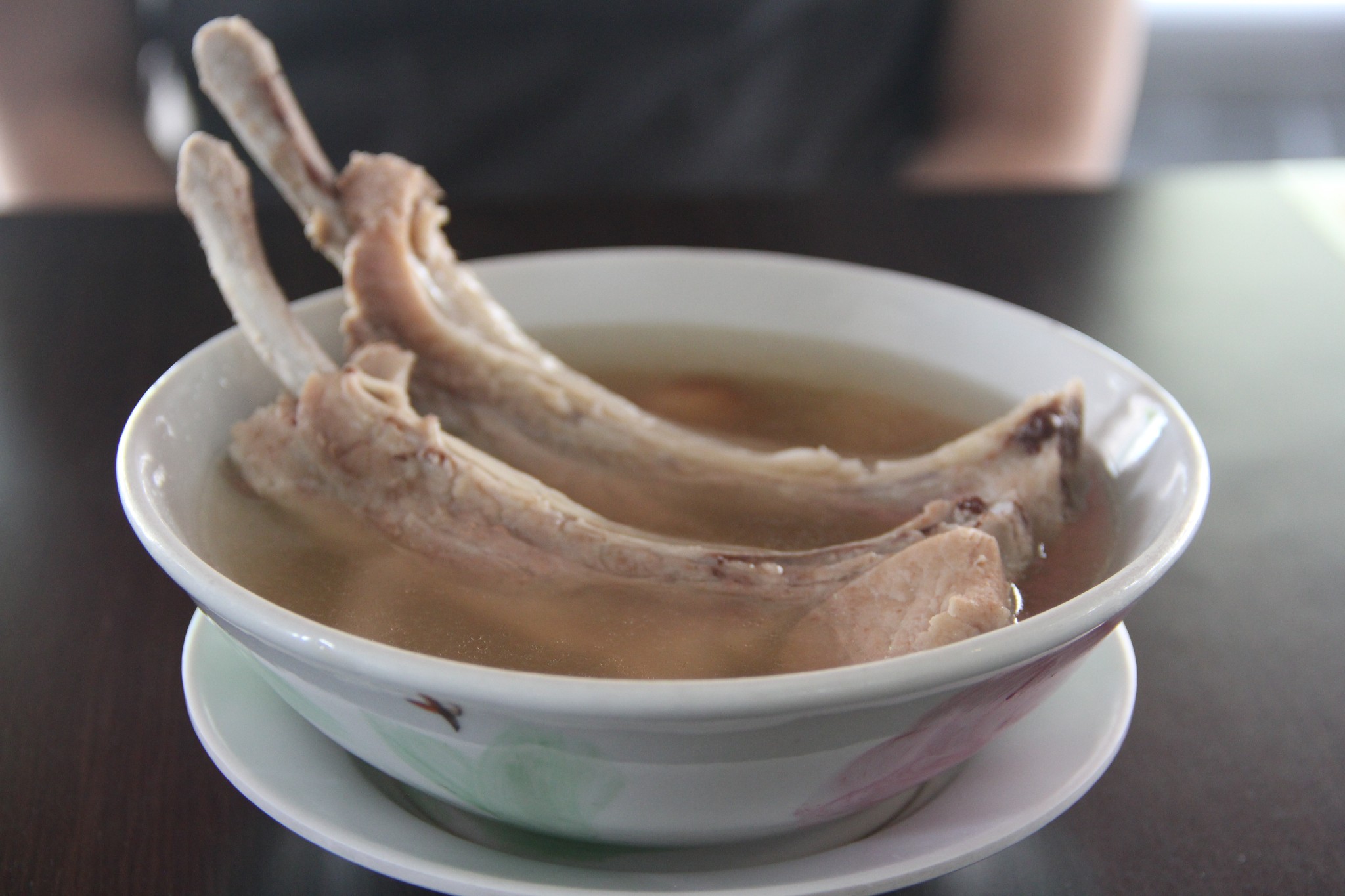 新加坡美食-坤肉骨茶