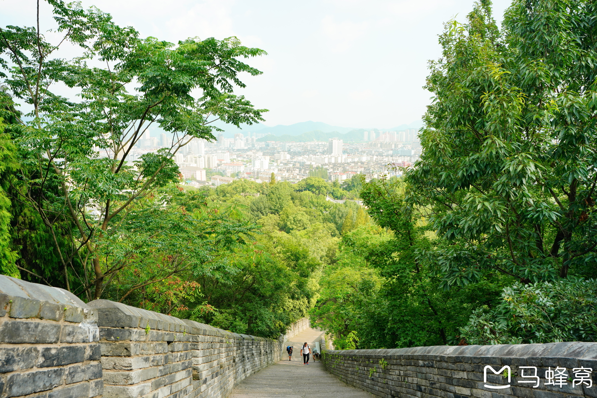 临海两日战高温游：台州府城、紫阳街、灵湖、龙兴寺_游记