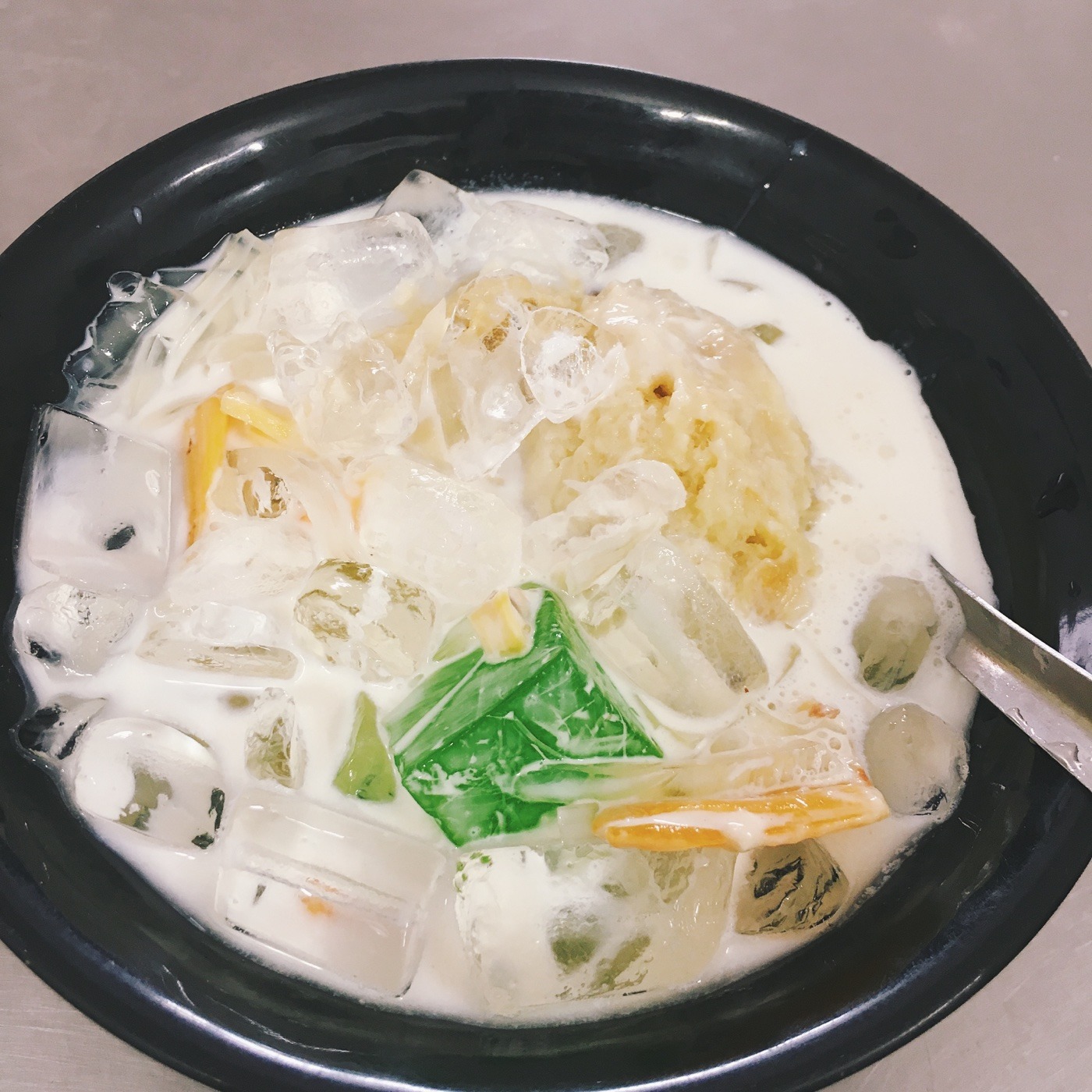 斯瓦尔巴群岛美食-Lien糖水店