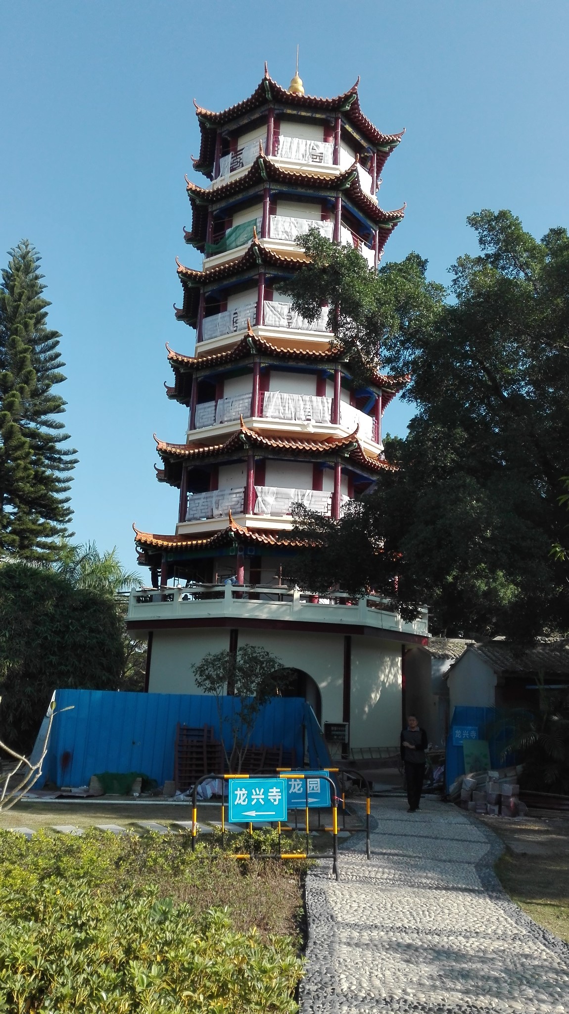 闲走深圳之寺庙篇7:龙兴寺