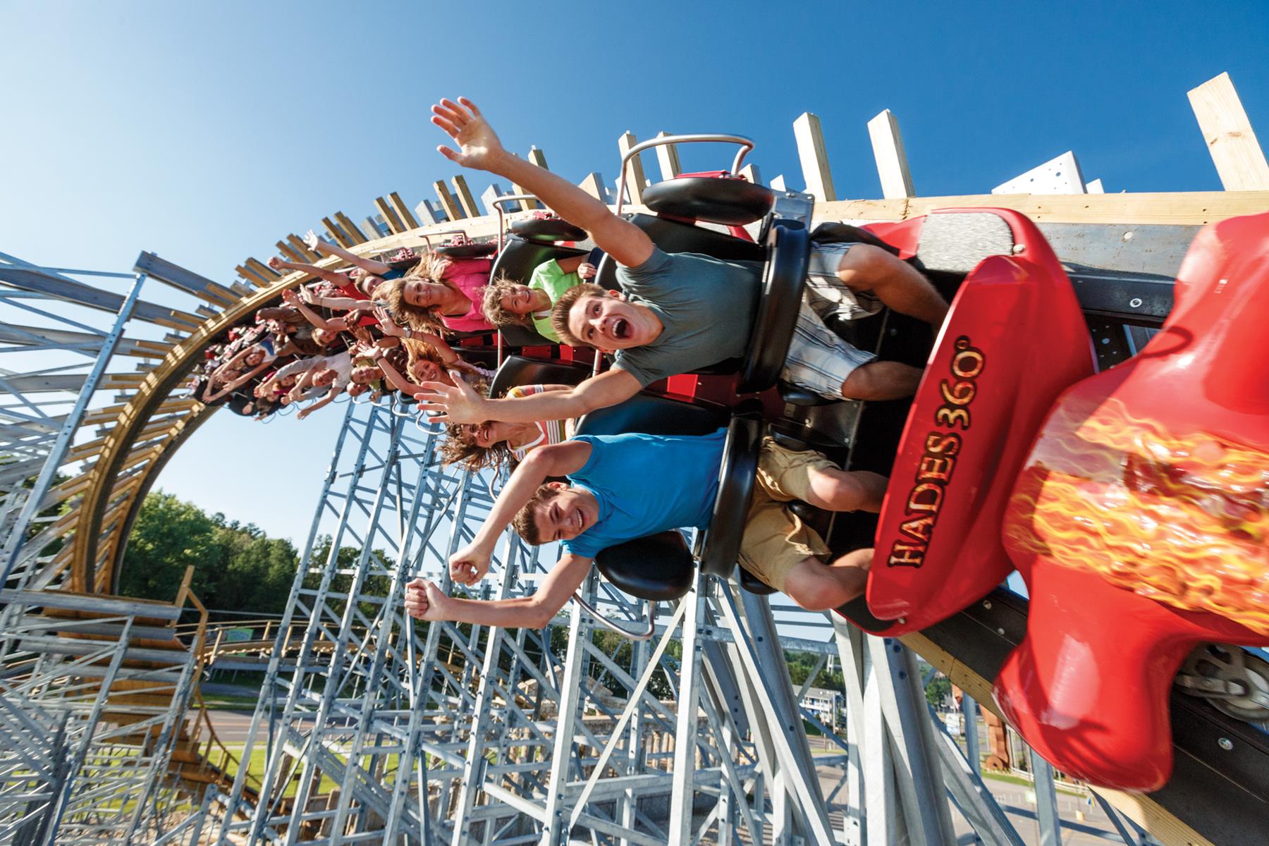 洛杉矶/六旗魔术山 six flags magic mountain(扫码进入)