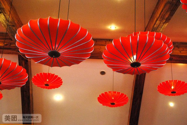 青岛美食-宏运海边厨房