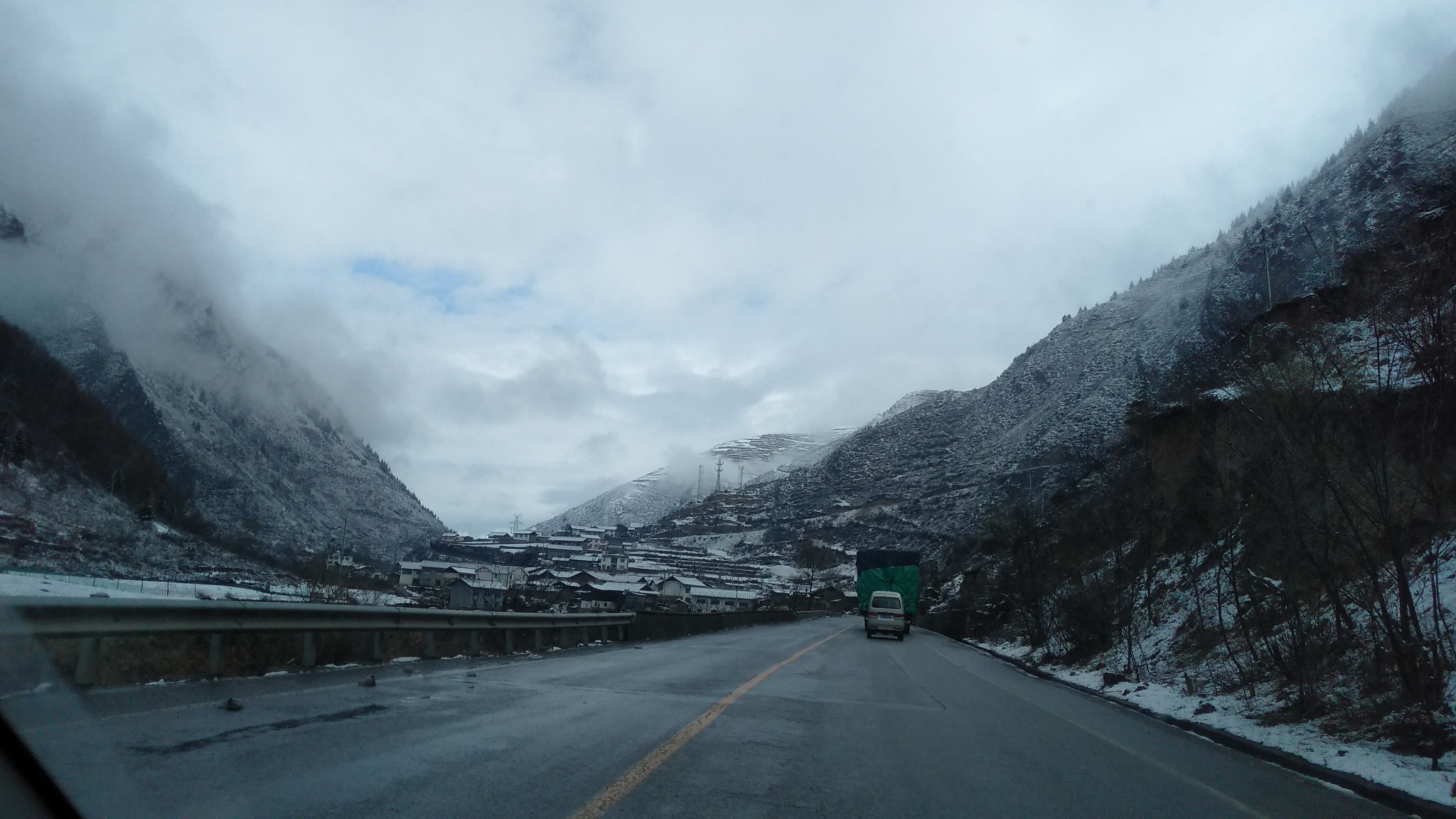成都-青海-张掖丹-嘉峪关-敦煌-茶卡盐湖-色达-成都 大环线自驾 (第一天)成都-拉卜楞寺_游记