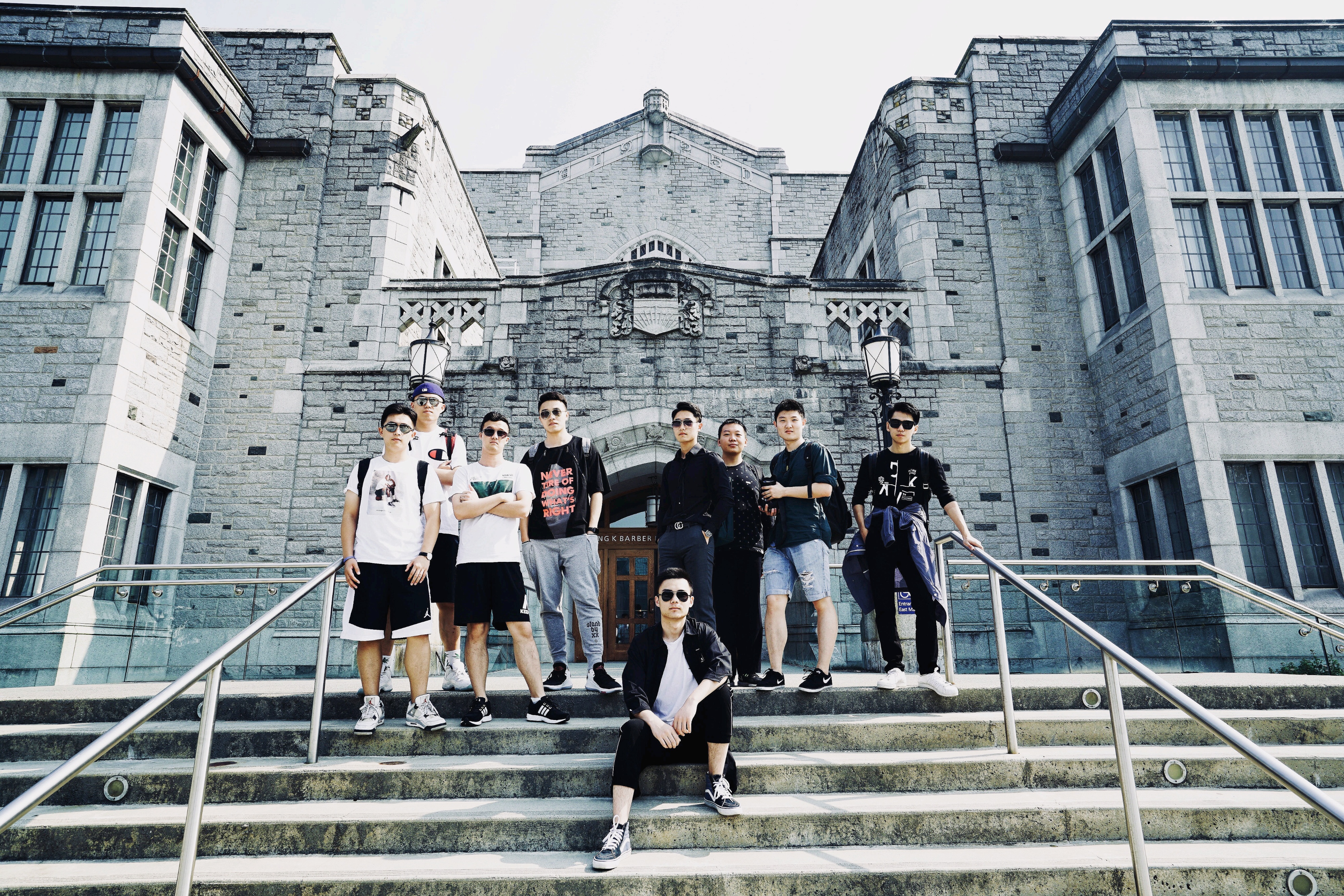 温哥华美食-Ike's Café