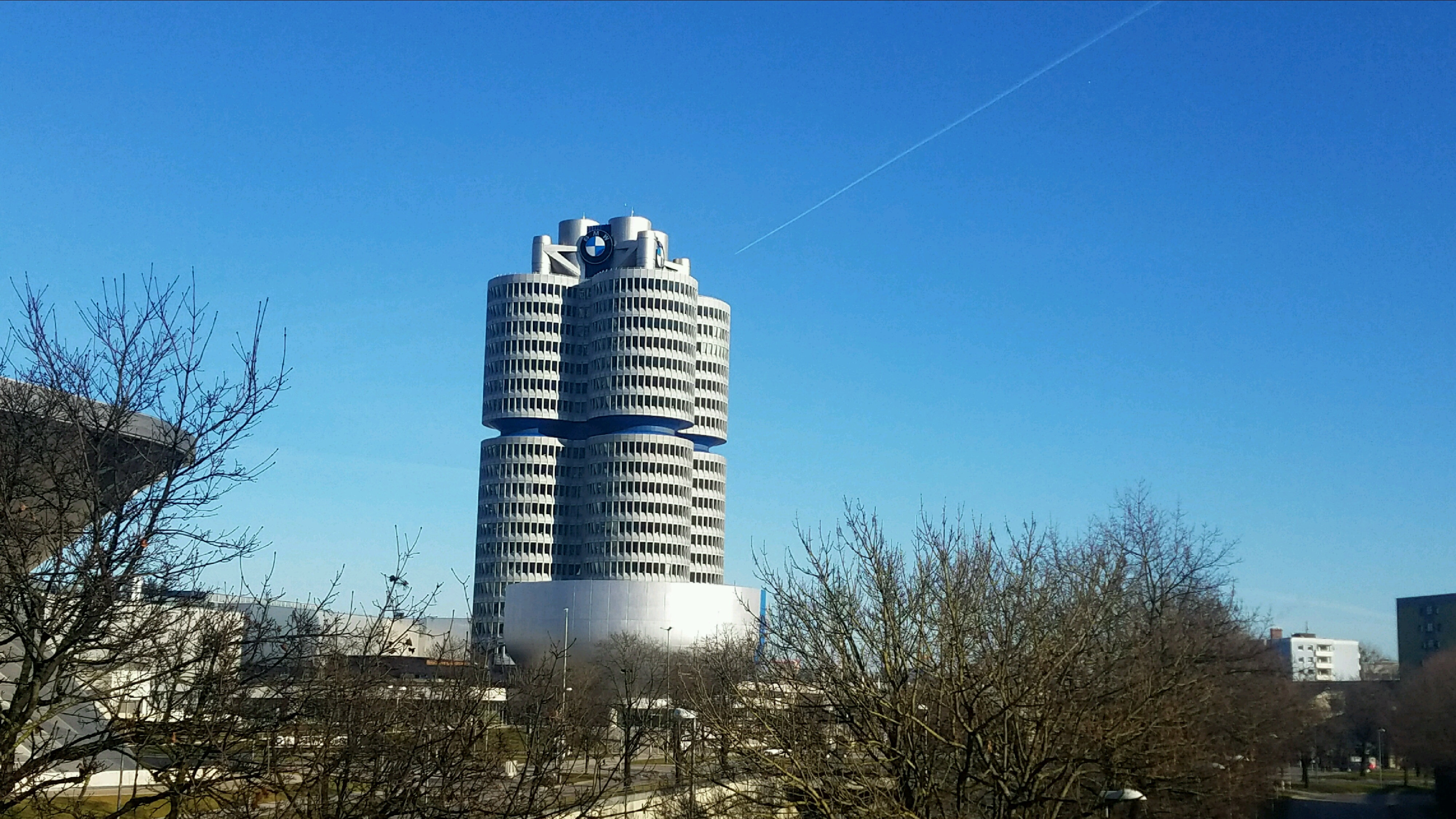 慕尼黑美食-Cooper'S. Snack & Drink in der BMW Welt