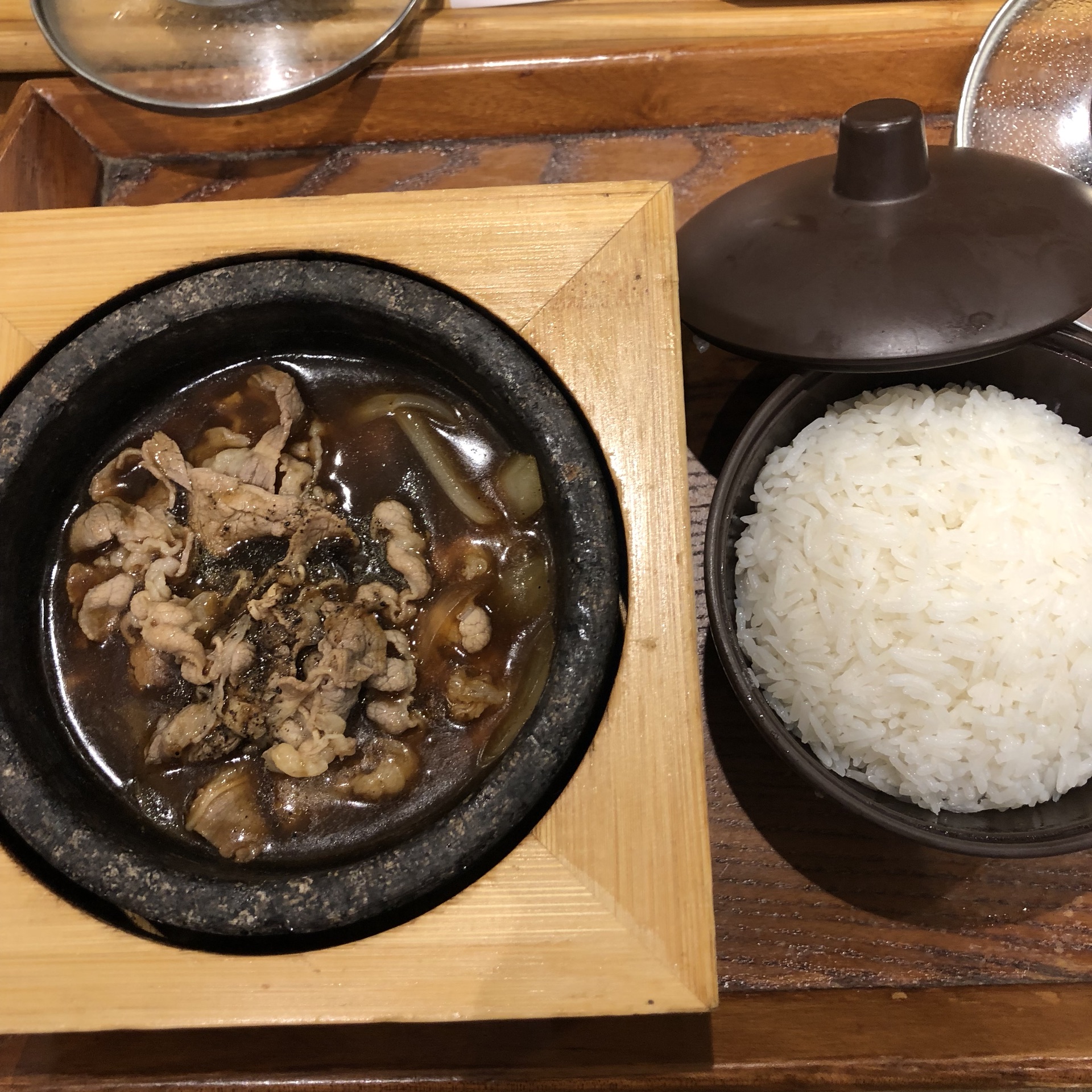 广州美食-美颐美鲍汁排骨饭(高德置地广场店)