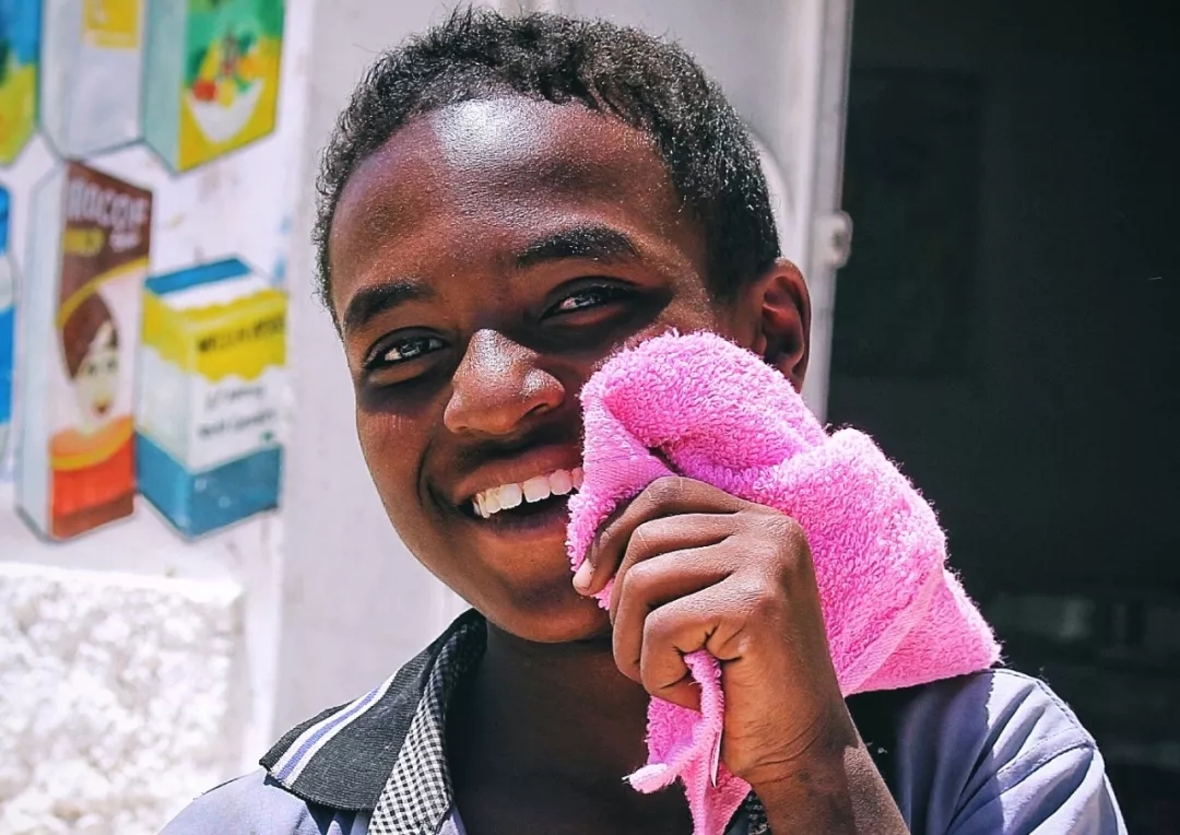 让我嚼完这捆恰特草，再来思考索马里兰的贬值_游记