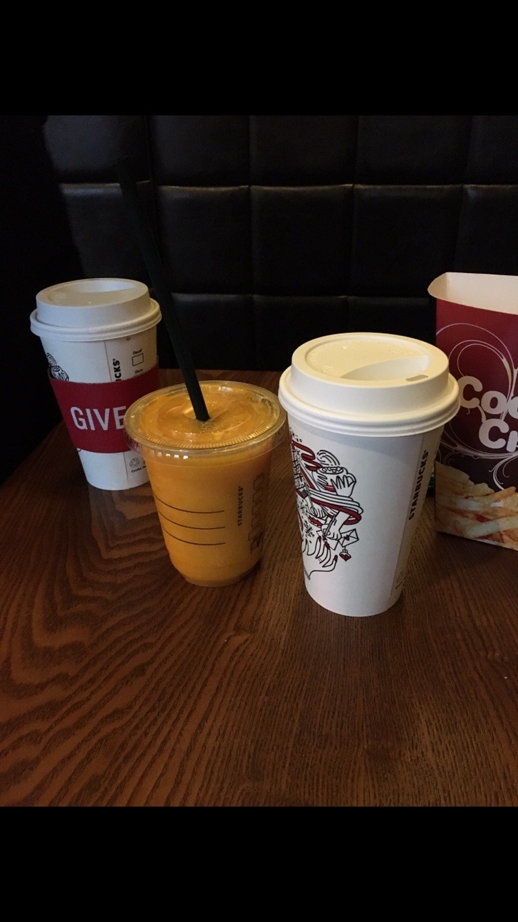 江南美食-星巴克(海岸城店)