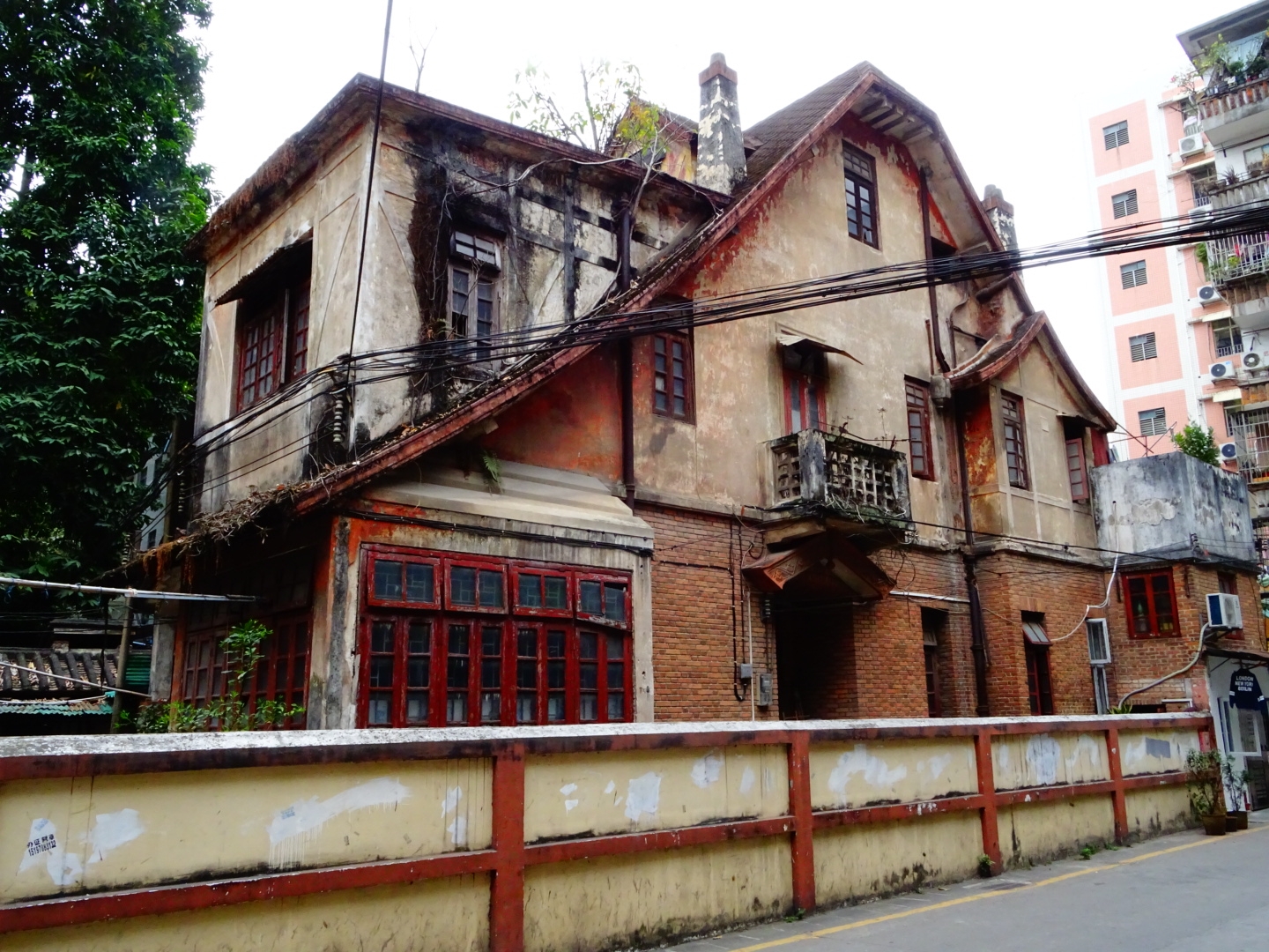 广州龟岗的民国建筑群