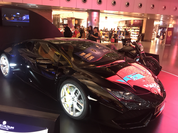 多哈 哈马德机场转机 1小时15分钟够吗?