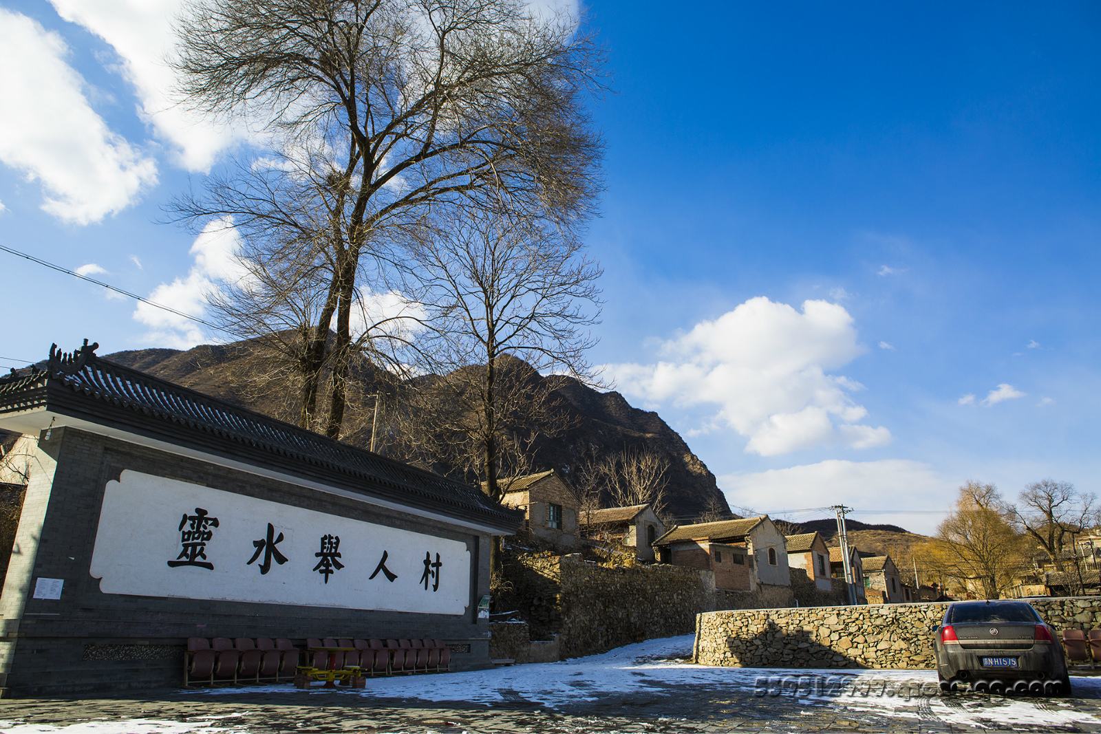 灵水村又是一个因《爸爸去哪儿》而火的村落,灵水村位于北京市门头沟