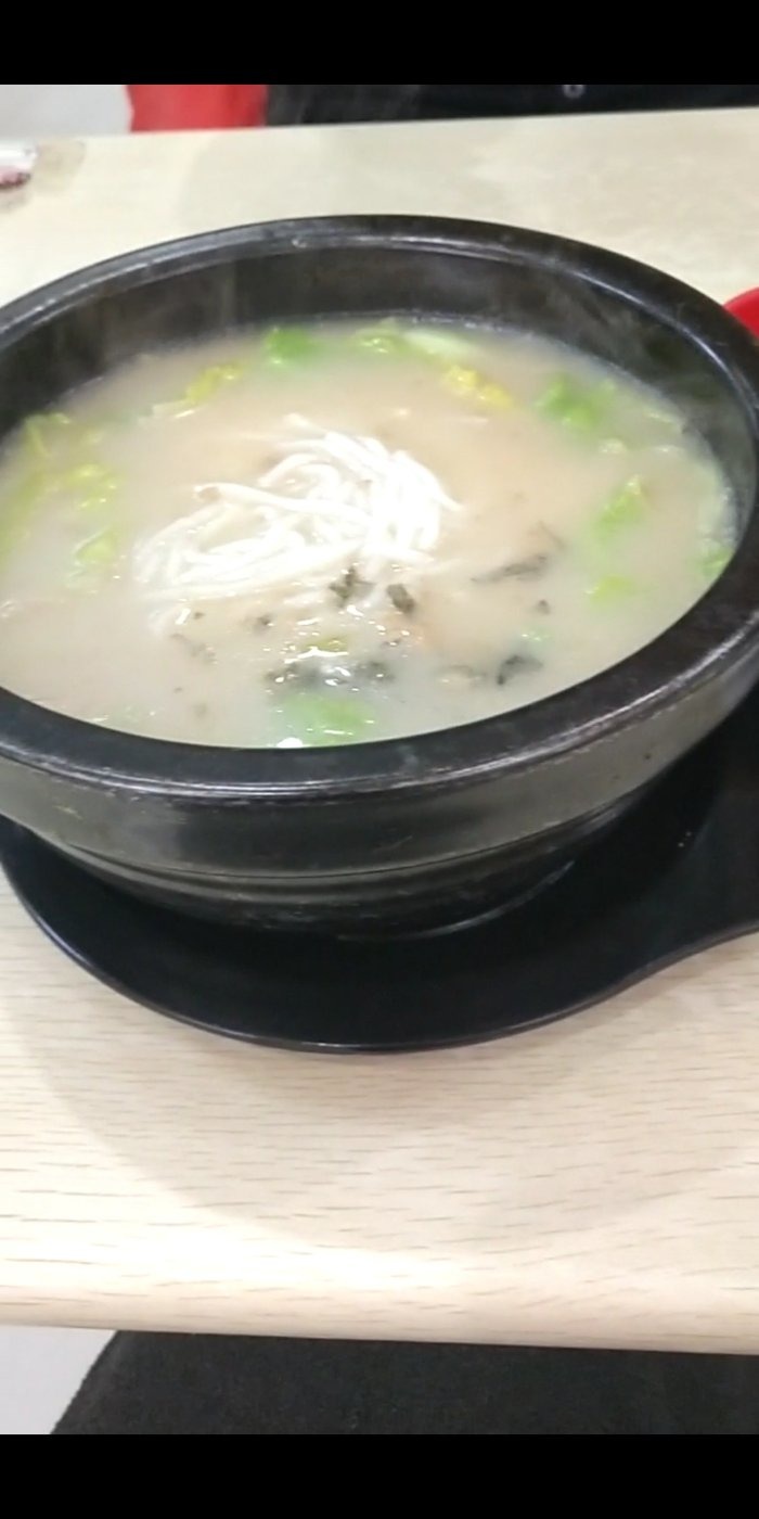 青岛美食-千丝瑞米线