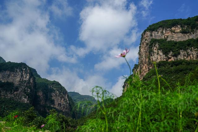 老子下榻处，真武大帝仙修地，云丘山仙气十足