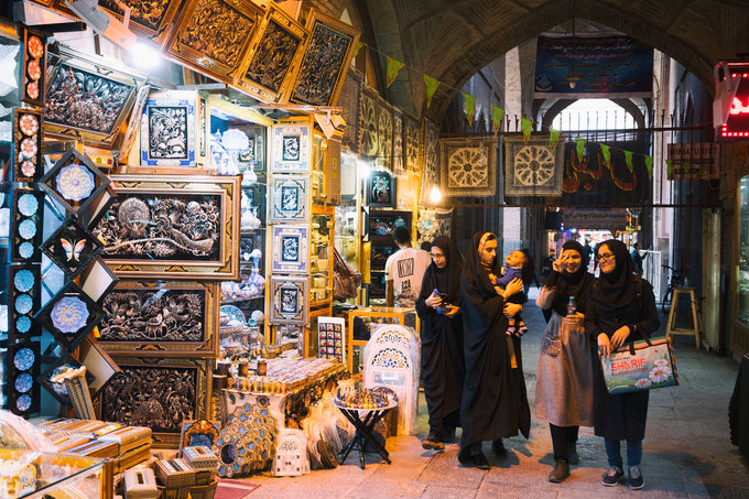 巴扎群 grandbazaar  很多历史建筑围绕在这里,是伊朗最古老的巴扎之