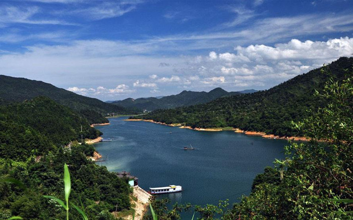 湖南株洲酒仙湖景区(宝宁寺/水上乐园/陶醉于山水)