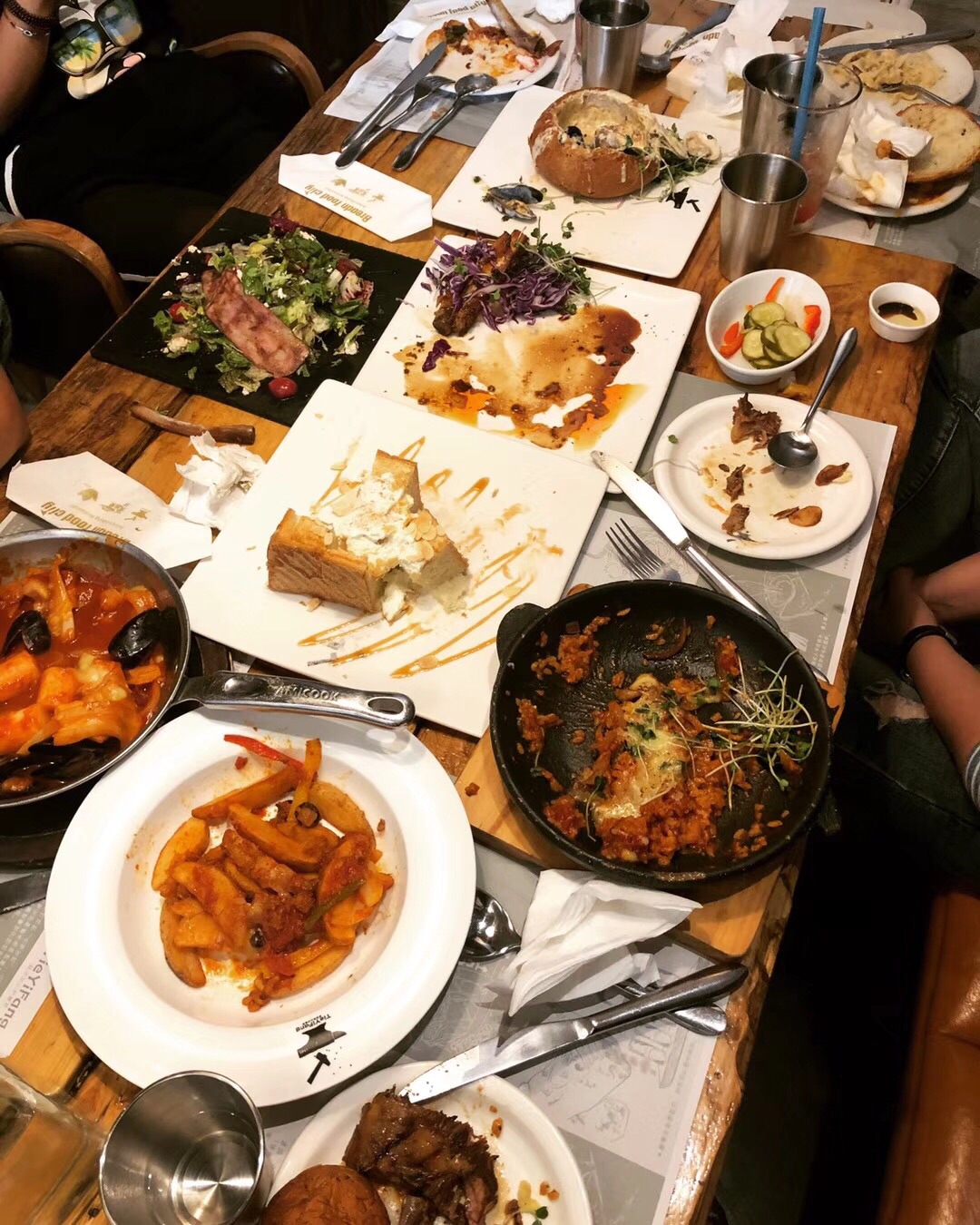 青岛美食-铁艺坊火炉披萨