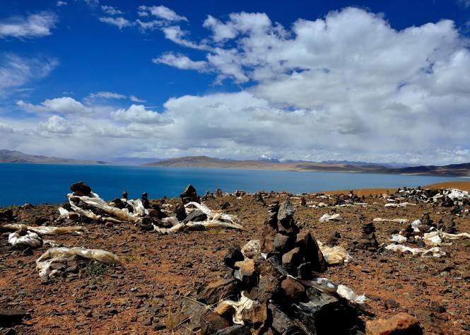 9月底准备冈仁波齐，想知道那边气候 需要带些什么衣物