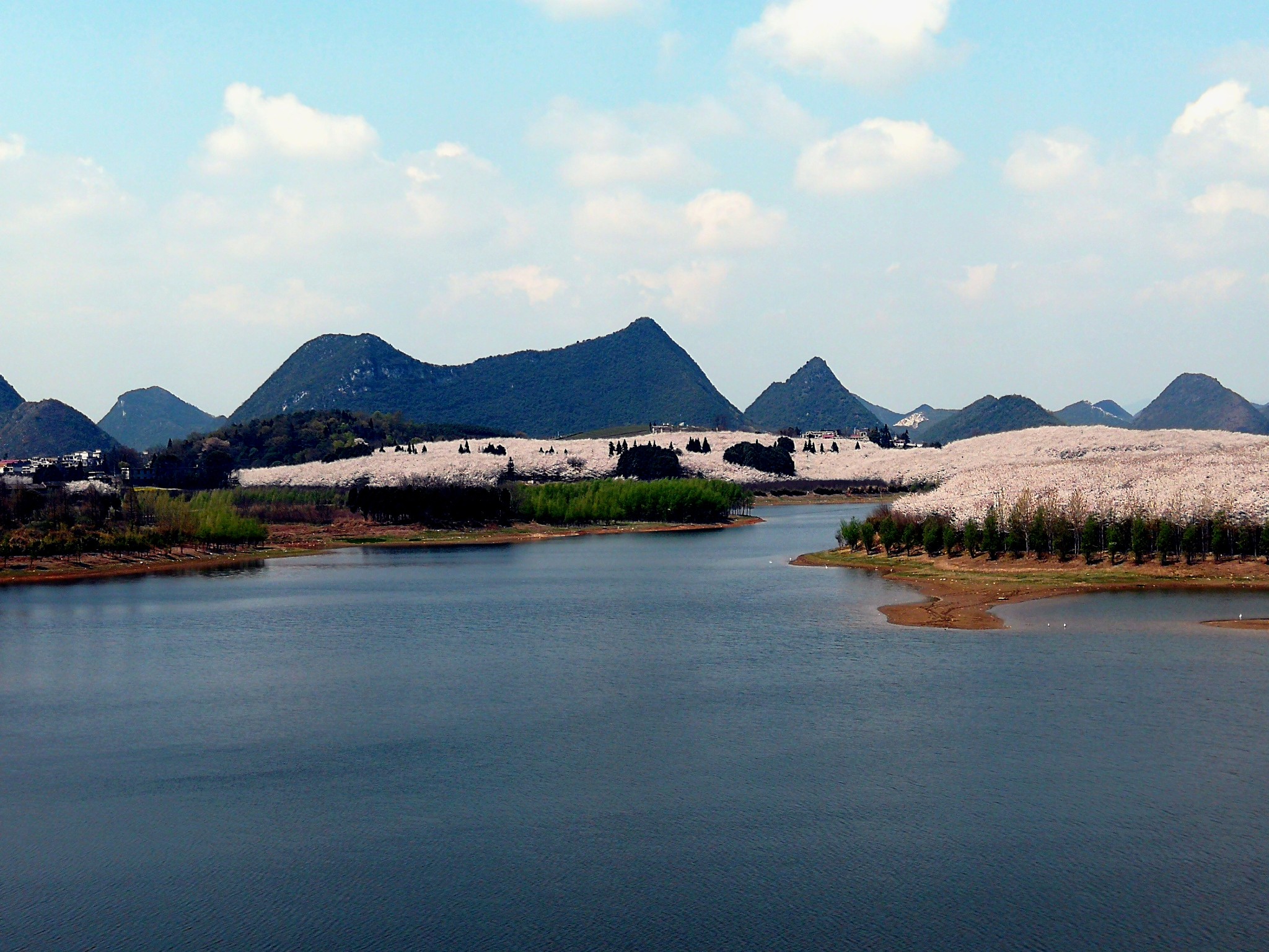 清镇旅游图片,清镇自助游图片,清镇旅游景点照片 - 马