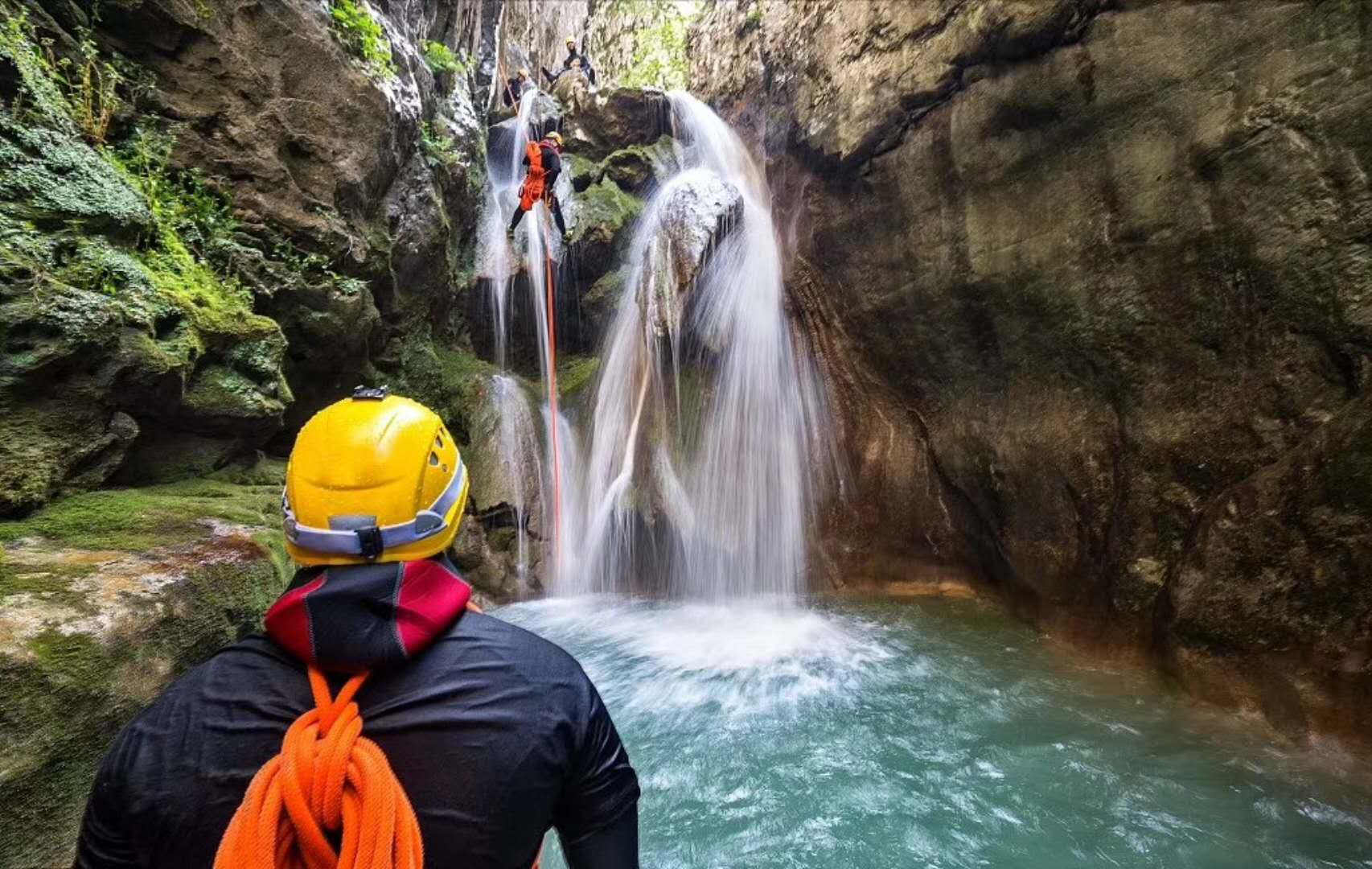 潜派旅行